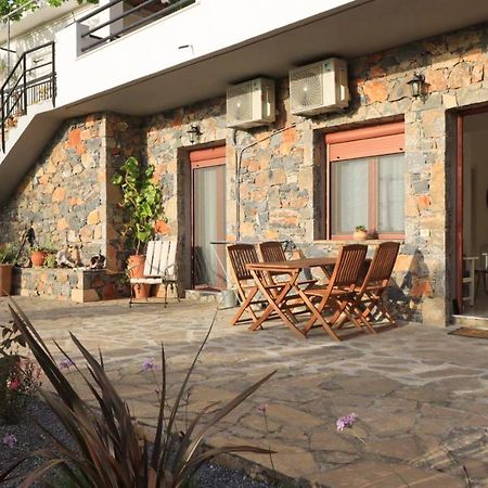 Appartamento Casa con VIsta - Private Garden Havania Esterno foto