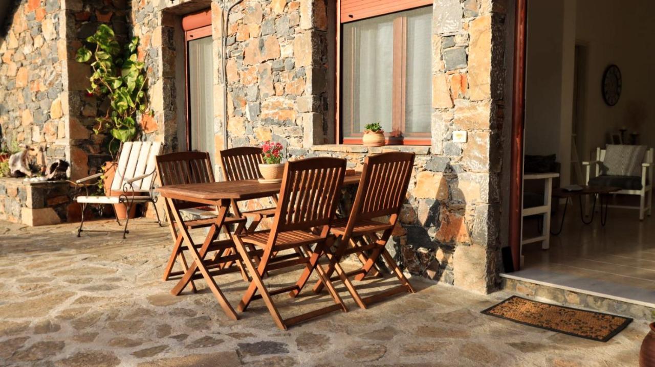 Appartamento Casa con VIsta - Private Garden Havania Esterno foto